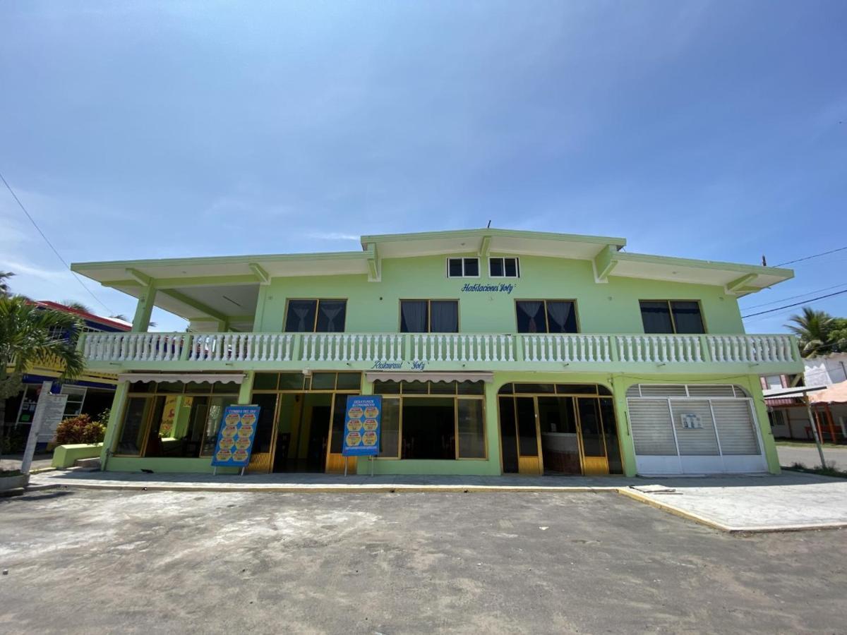 Hotel Casa De Huespedes Yoli By Rotamundos Playa Chachalacas Exterior foto